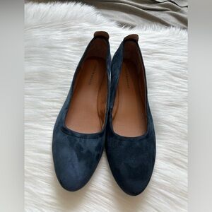 Lucky Brand Caliz Suede Flat Navy Size 9.5B